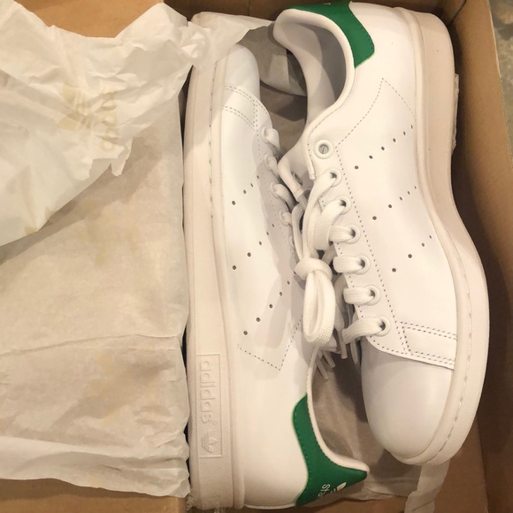 Adidas Stan Smith White Tennis Sneaker NEW - Picture 8 of 10